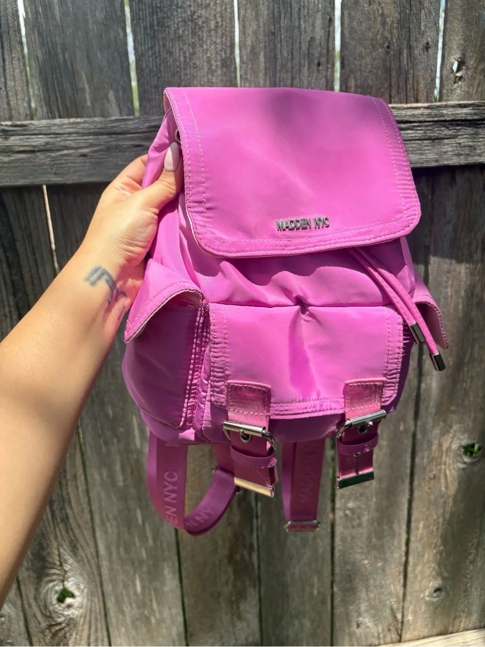 Madden Nyc great nylon